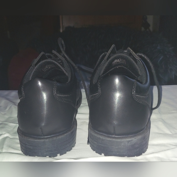 Shoes for Crews, Black, Sz.11, Perfect for Workers on Their Feet All Day - Picture 4 of 8